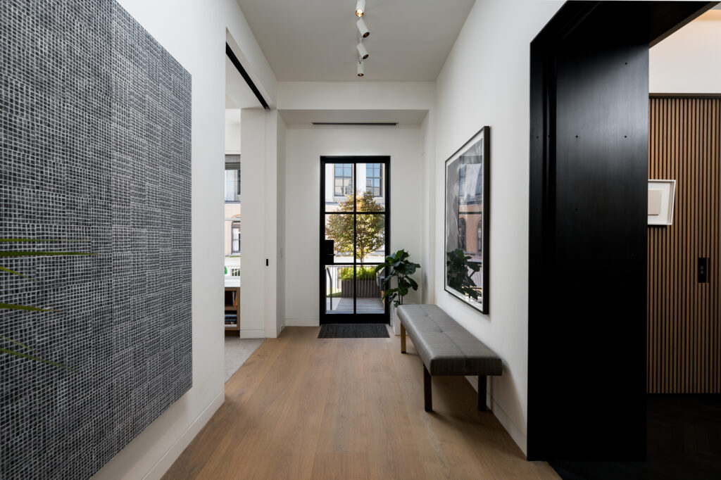 BEACON HILL RESIDENCE